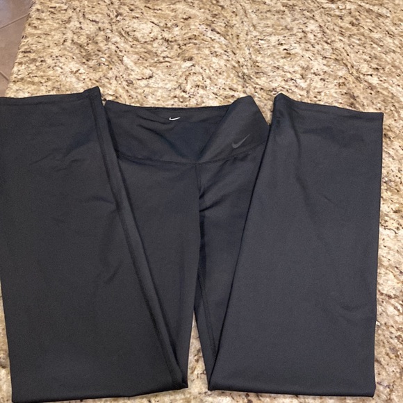 Nike wide leg dri fit pants - Picture 2 of 9